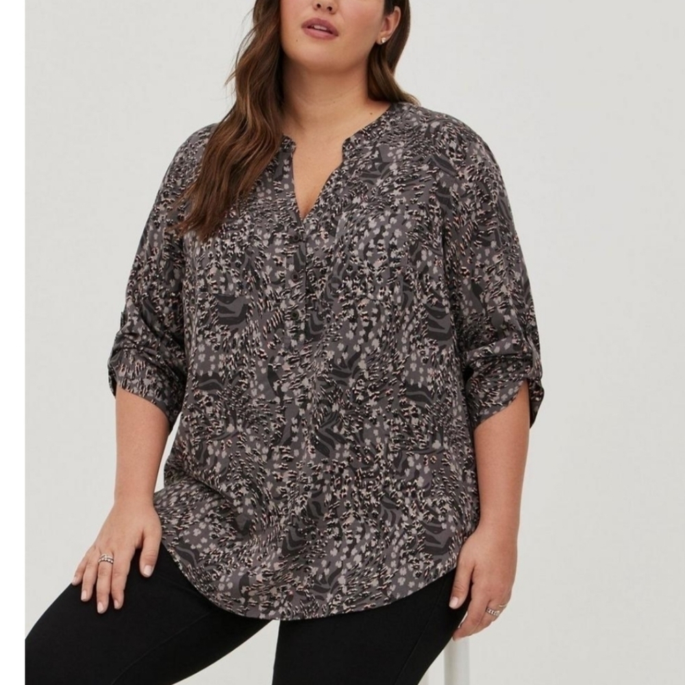 Torrid Harper twill pullover